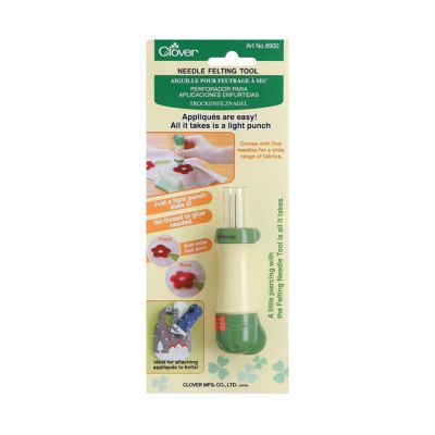 A Clover needle felting tool with a pen-style grip, featuring five barbed needles for fast and easy 2D & 3D felting projects.