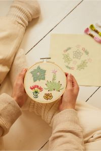 DMC Mindful Making - The Serene Succulents Embroidery Kit